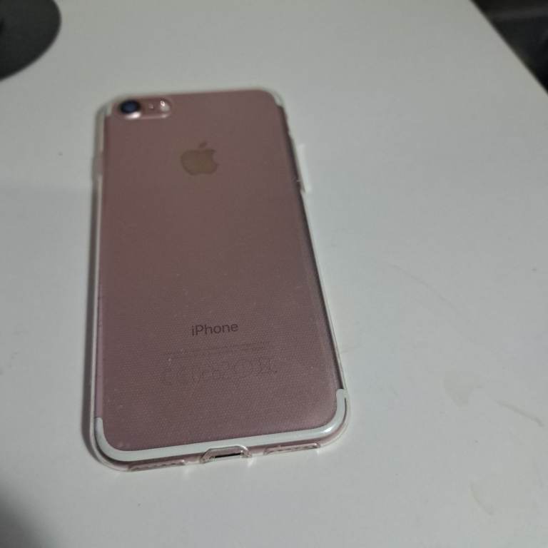 Apple Iphone 7 32gb unlocked 