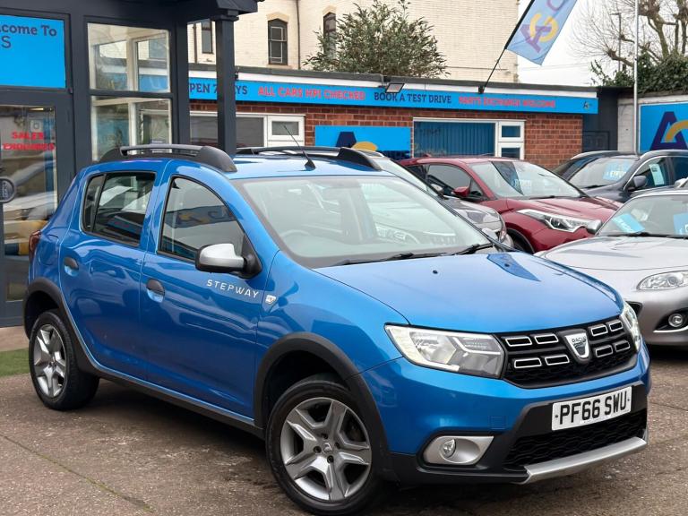 2017 Dacia Sandero Stepway 0.9 TCe Laureate Hatchback 5dr Petrol Manual Euro 6 (s/s) (90 ps) HATC...