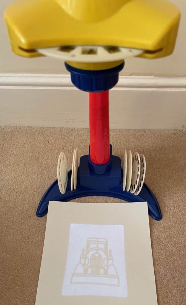 Playlive Kids Drawing Projector Set - Trace and Draw for Children's Art