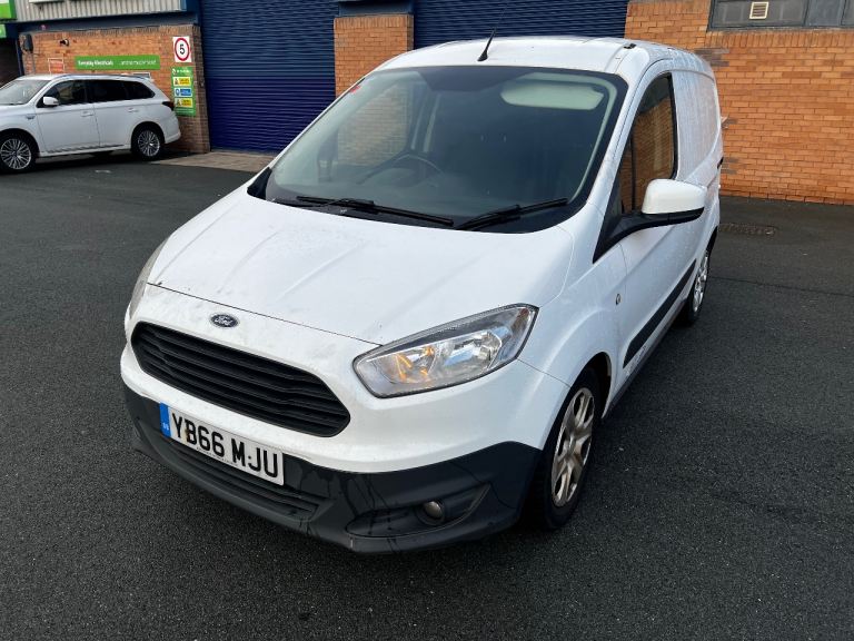 Ford, TRANSIT COURIER, Panel Van, 2016, Manual, 1562 (cc)