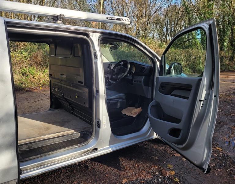  Citroen Dispatch 1.6 BlueHDi 1000 Enterprise M FWD 2 Euro 6 (s/s) 6dr Diesel Manual