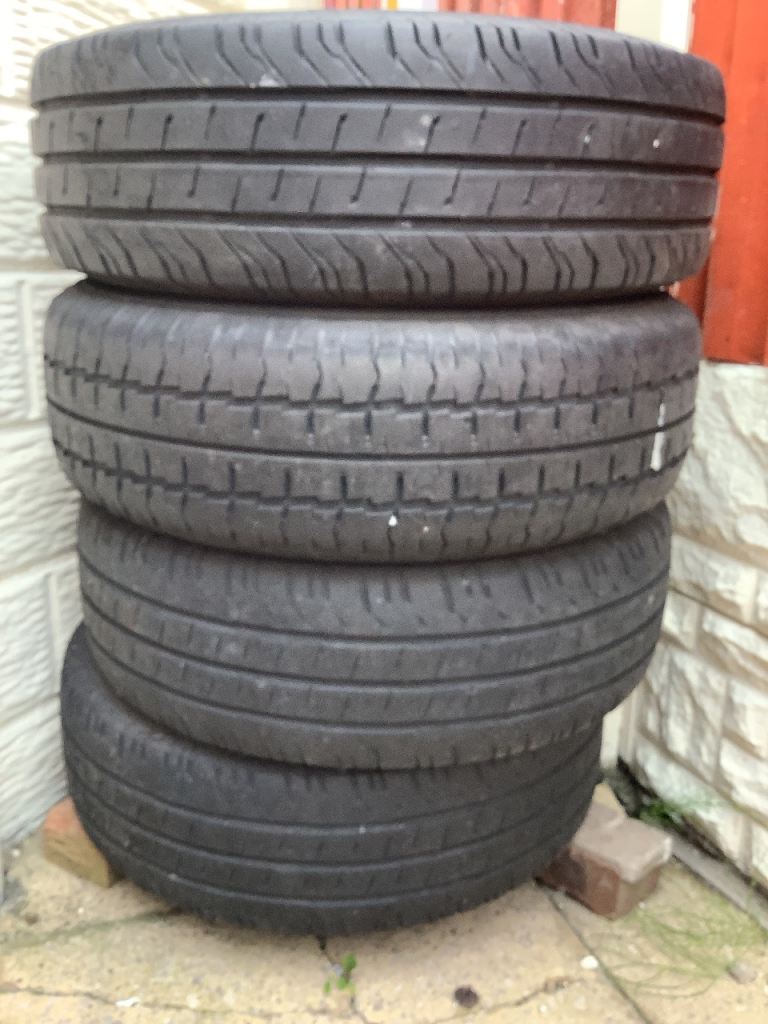 205/65/16 Vivaro/Traffic Tyres and Rims