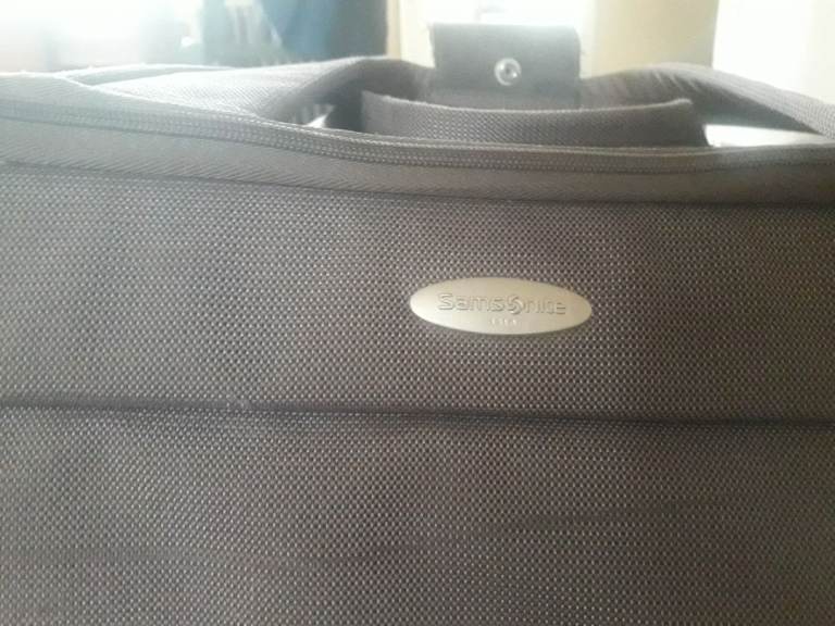 Samsonite Suitcase 