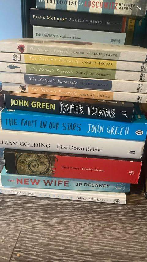Books - £2 Each, incl. Dickens, Grisham, Stephen King, Billy Connolly
