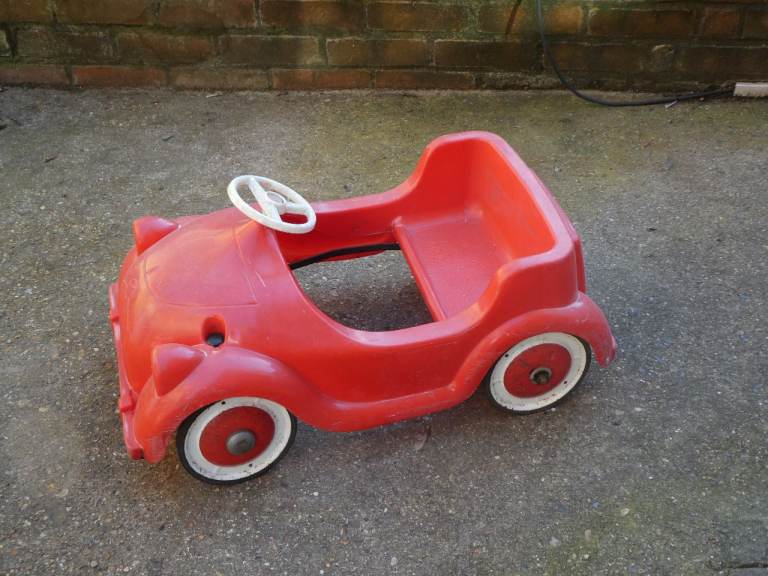 Red Plastic Ride-On Car Toy – Good Condition FREE to collect