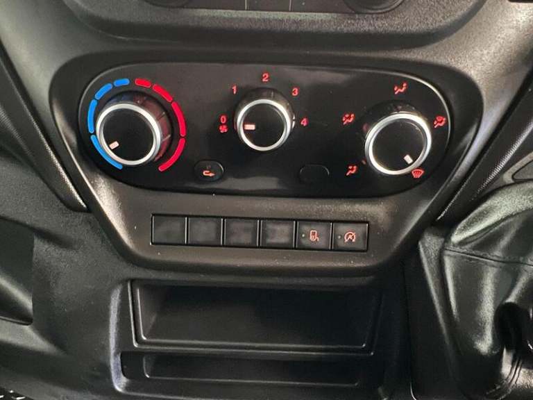 2022 Iveco Daily 2.3 Chassis Cab 3000 WB CHASSIS CAB DIESEL Manual