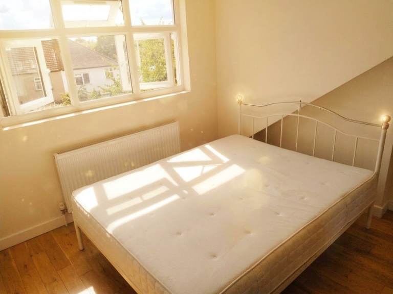 Double room in Streatham Only £675 pcm All bills included