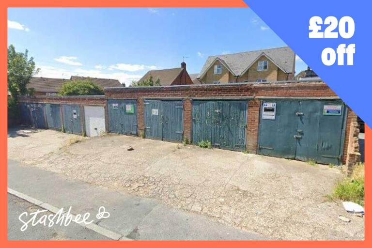 Garage to rent in Belvedere (DA17) | Stashbee