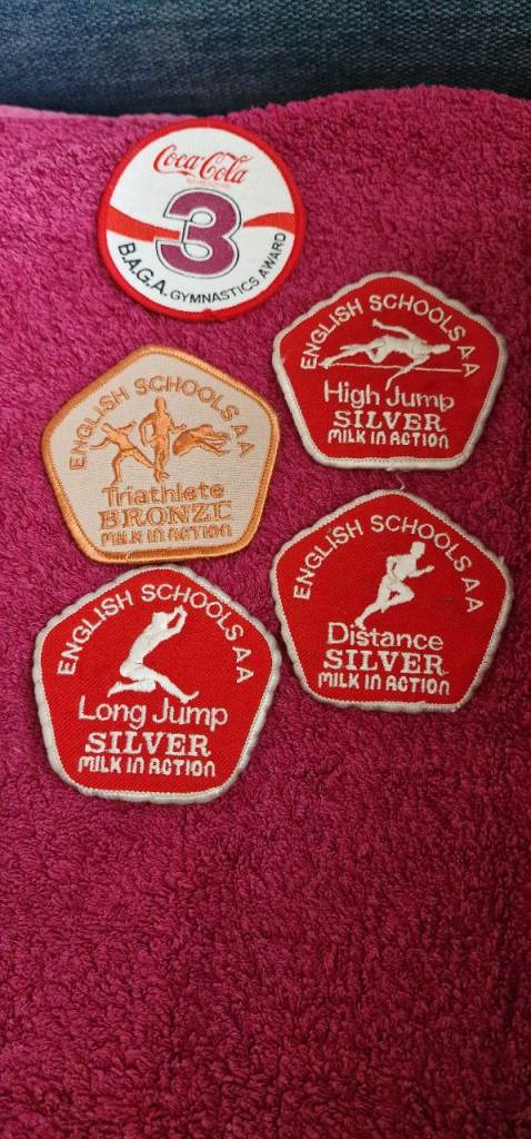 Vintage English Schools AA Sew On Badges - X5 - Bronze & Silver Grades/Place 
