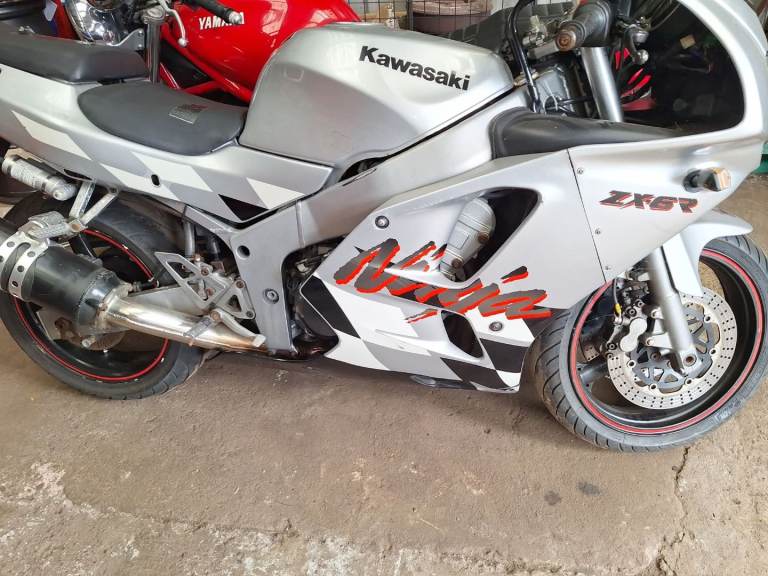 Kawasaki, Ninja ZX 6, 1997, 599 (cc)