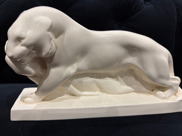 Wedgwood lion with dear