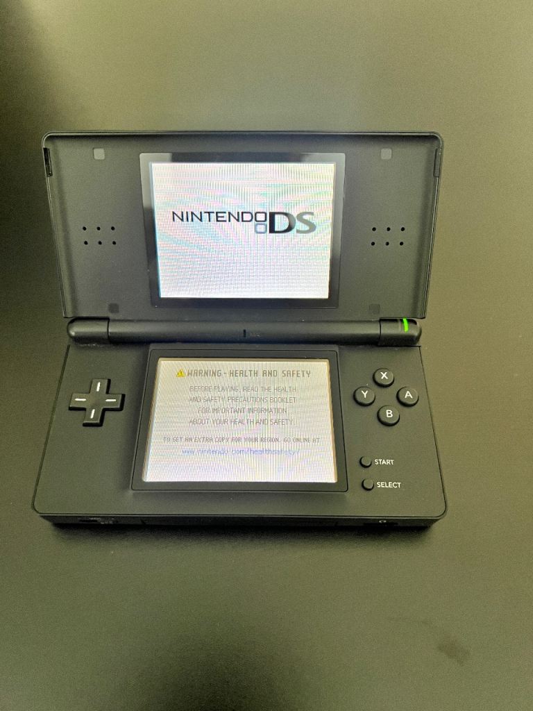 Nintendo DS 128GB With Games Console, Excellent Condition
