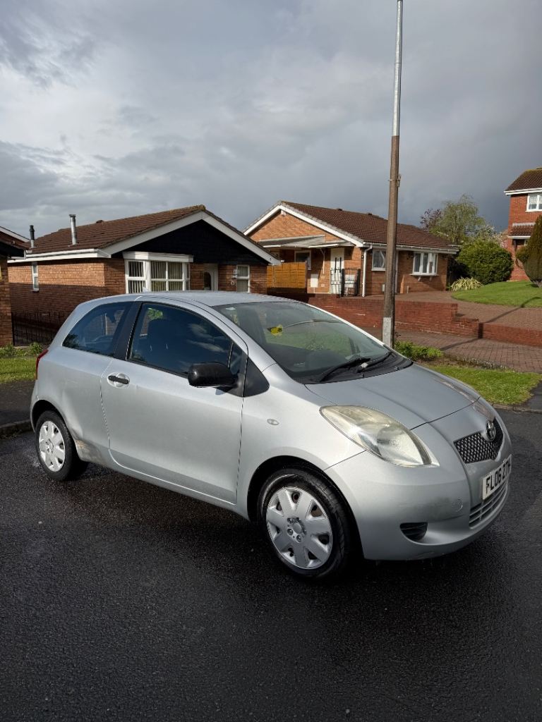 Toyota Yaris 1.0 Petrol 99k Miles MOT Until End Of Year December 2026 & Tax Until 2027