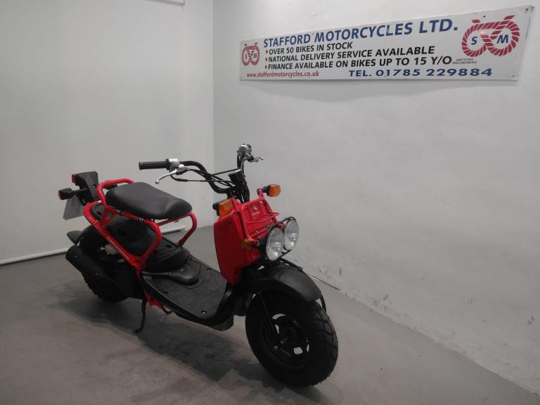 Honda NPS 50-6 ZOOMER   STAFFORD MOTORCYCLES LIMITED