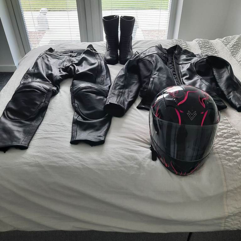 Laidies biker gear