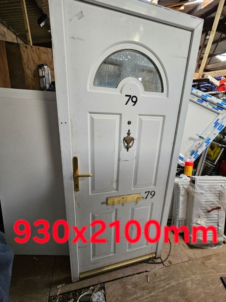 Upvc front doors bargain £35;each 