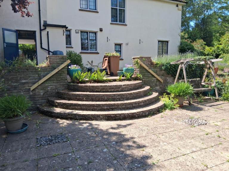 Handyman/carpentry available 