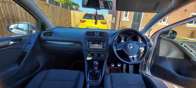 Volkswagen, GOLF, Hatchback, 2011, Manual, 1968 (cc), 5 doors