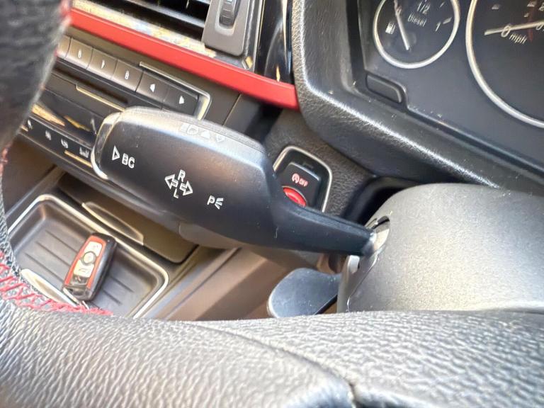 2013 BMW 3 Series 2.0 320d Sport Auto Euro 5 (s/s) 4dr SALOON Diesel Automatic