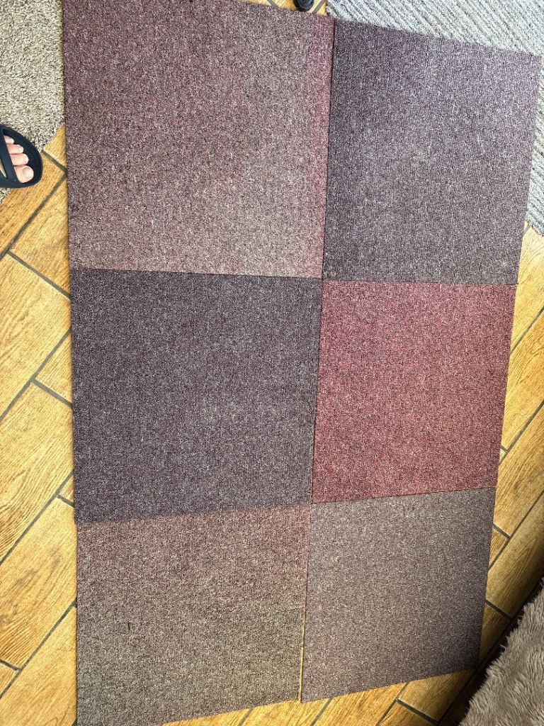 Carpet tiles 