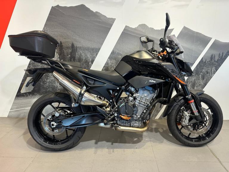 KTM 890 DUKE Middleweight fun naked bike available now at craigs honda