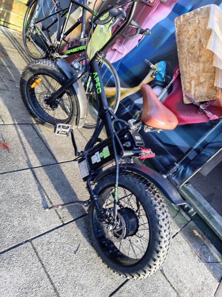 Apec e bike fat tyre 