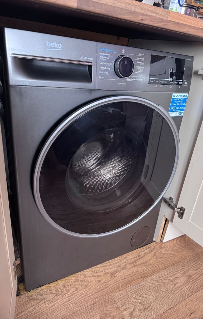 Beko Grey Washer Dryer - Good Condition