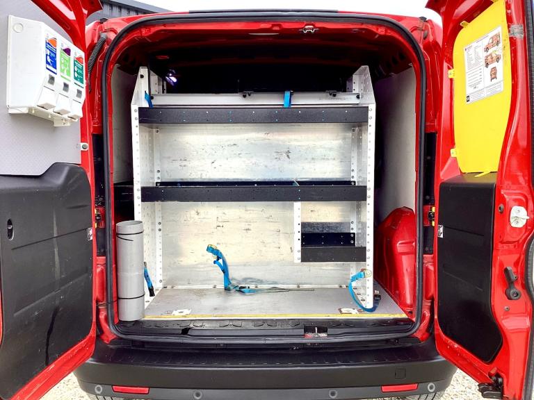 2016 Fiat Doblo 1.6 MULTIJET 16V L2H1 / LONG WHEEL BASE / TWIN SIDE LOADING DOORS PANEL VAN Diese...
