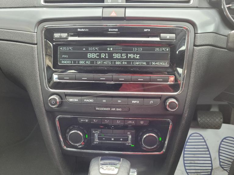 2011 Skoda Superb 2.0 TDI S DSG Euro 5 5dr ESTATE Diesel Automatic