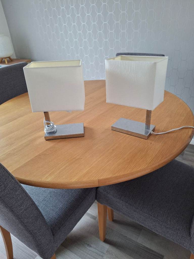 Pair of Modern White Table Lamps – Good Condition