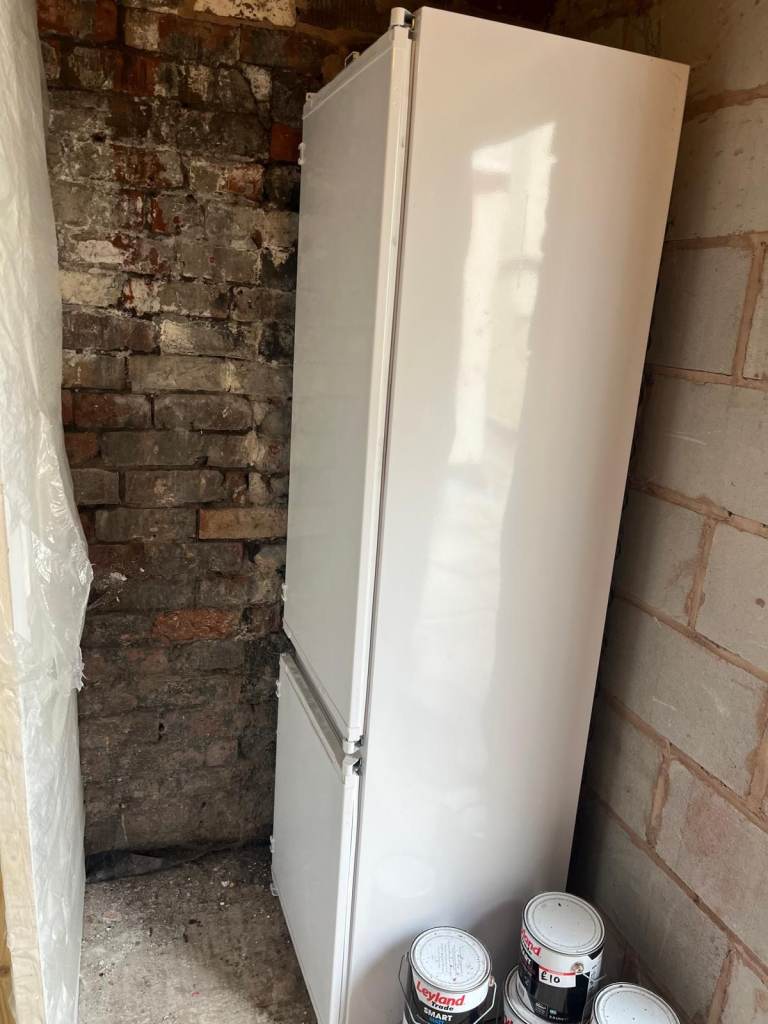 White Fridge Freezer - Good Condition