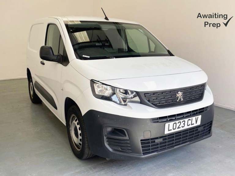 2023 Peugeot Partner 1000 1.5 BlueHDi 100 Professional Premium + Van PANEL VAN DIESEL Manual