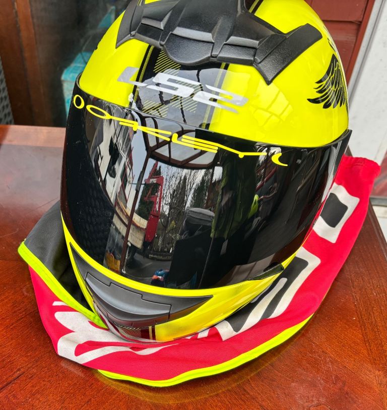 LS2 FF320 Garage Matt Fluorescent Yellow Full Face Helmet
