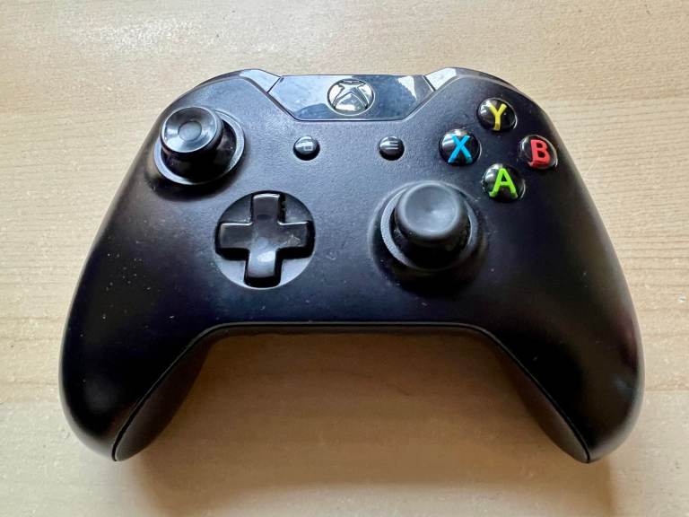 Xbox One X – True 4K Console – Great Condition – Full Setup £95