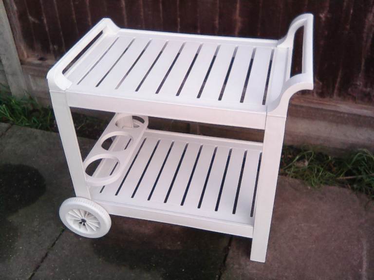 Grosfillex mobile drinks or display trolley .