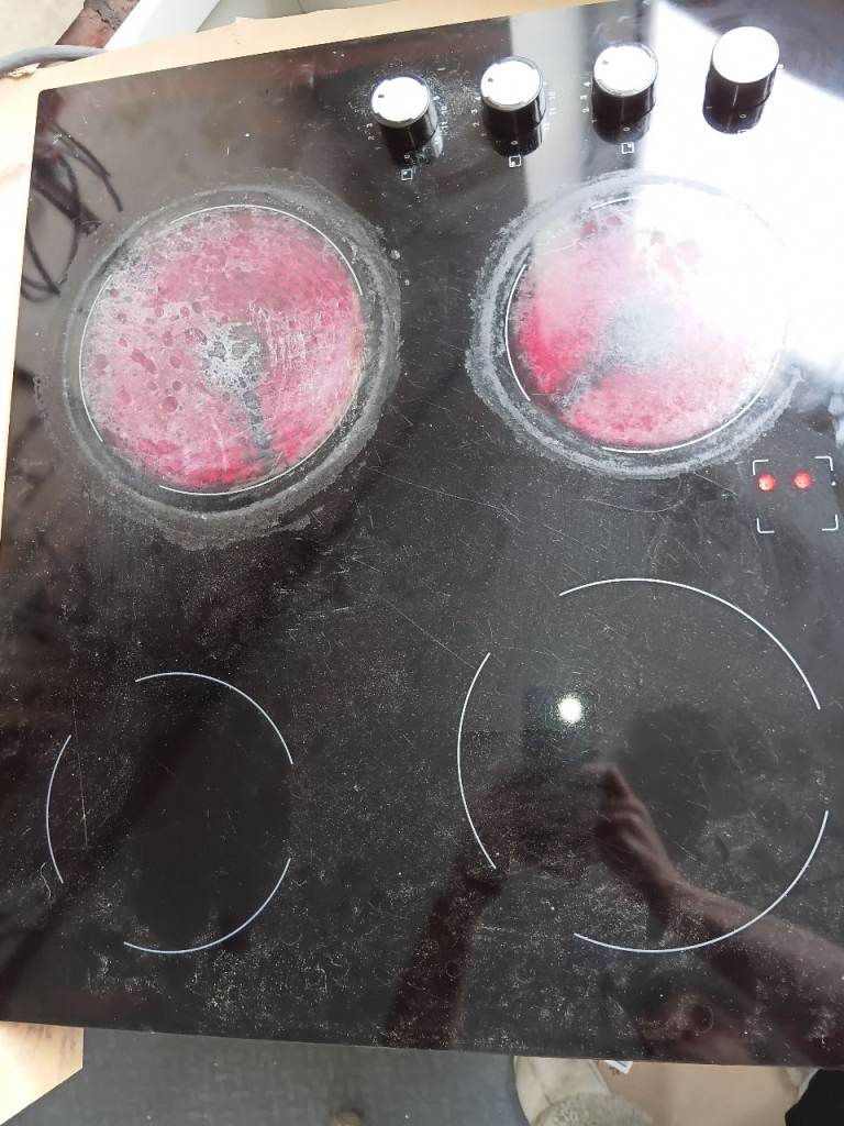 Eleectric hob