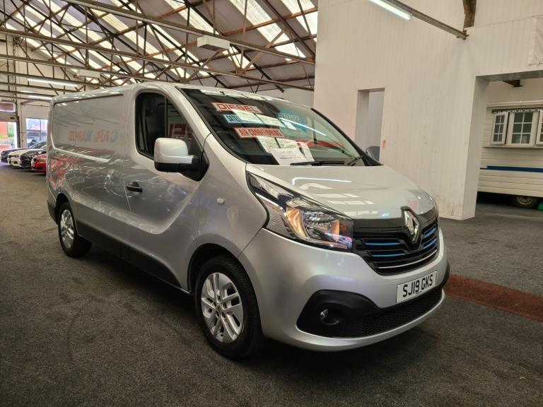 2019 Renault Trafic SL27 1.6 dCi Diesel 120 Sport Nav Van PANEL VAN Diesel Manual