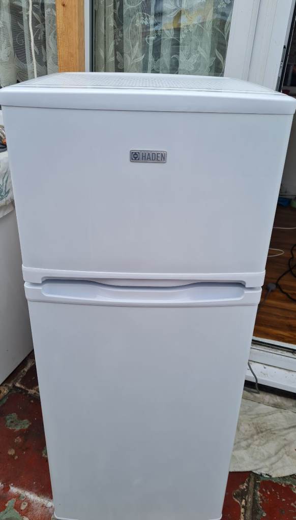 Haden fridge tall 116cm whit small ice box 