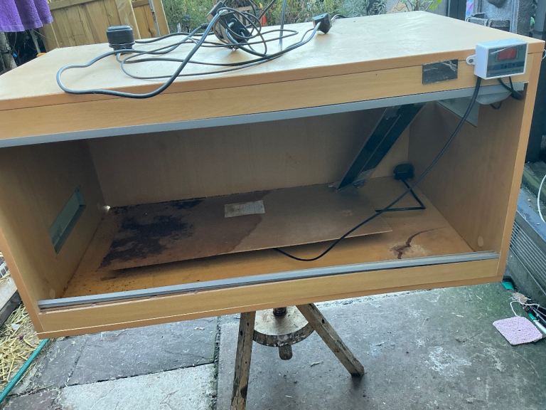 Vivarium with extras