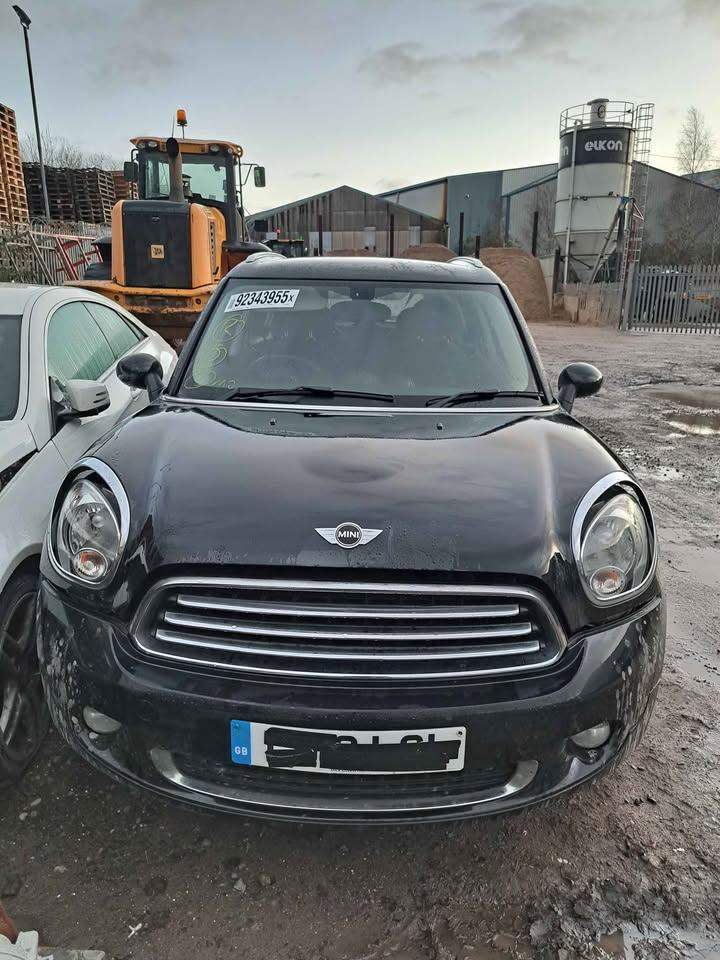 MINI COUNTRYMAN ONE 1.6D R60 DISMANTLING PARTS BUMPER BONNET LIGHT WING HEAD UNIT DOOR