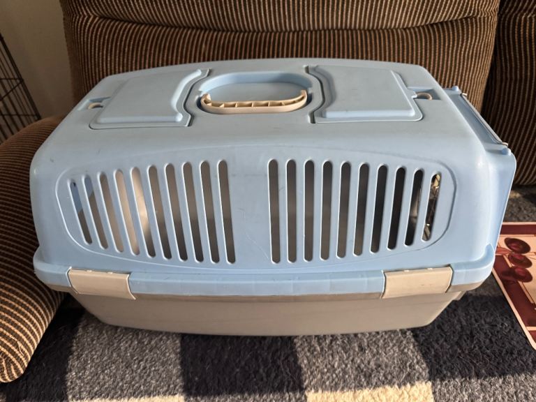 Large pet carrier for sale