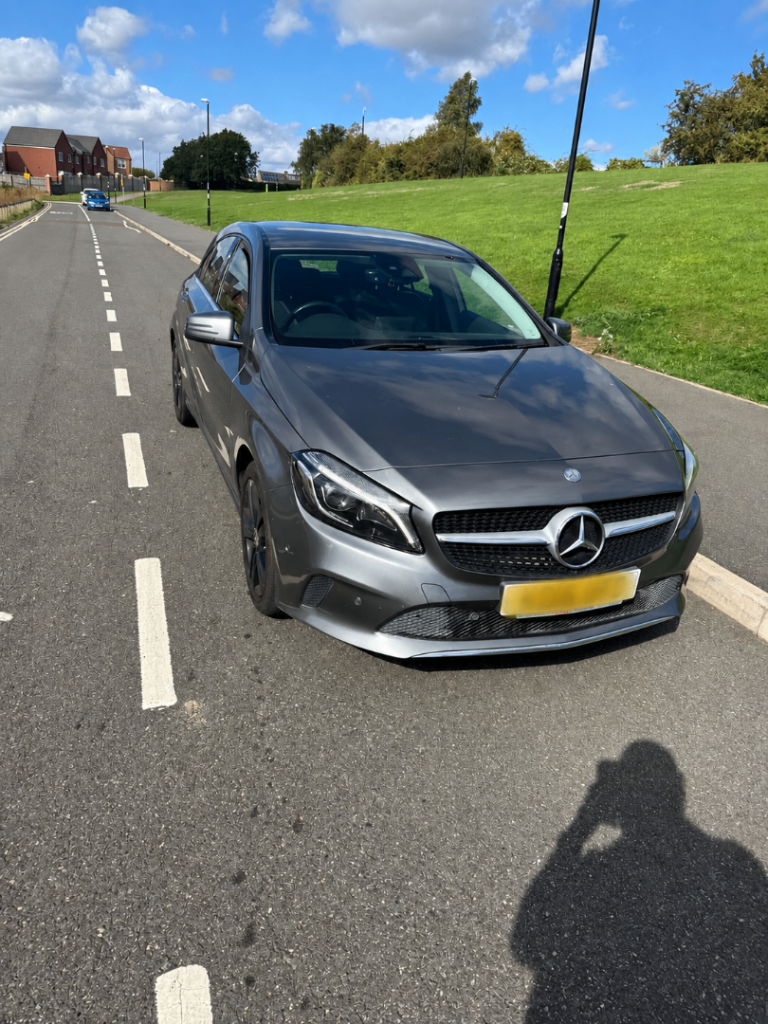 MERCEDES A180D SPORT