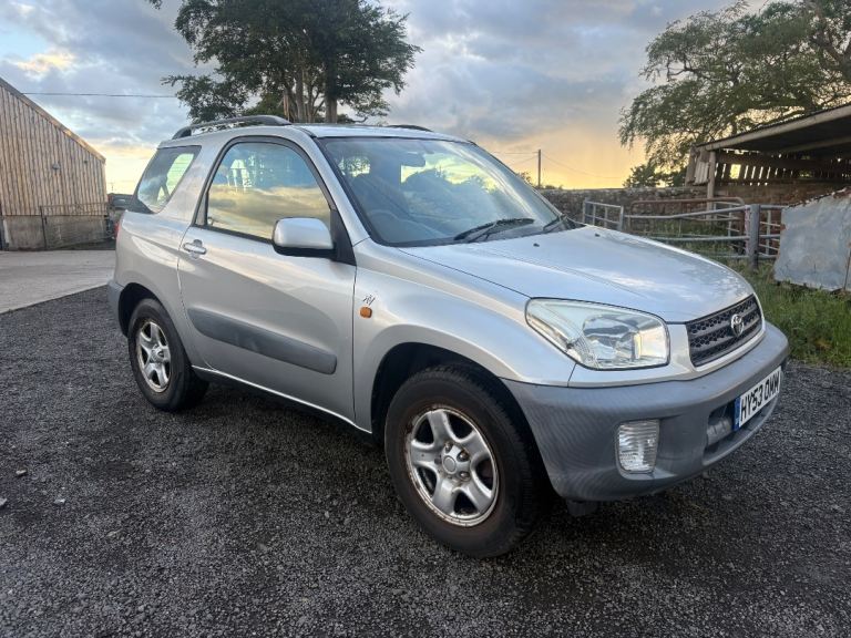 Toyota, RAV 4, Estate, 2003, Manual, 1794 (cc), 3 doors