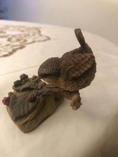 Arden Sculptures signed Wren figurine