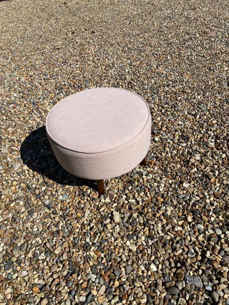 Beautiful Darlings of Chelsea dusky pink rose footstool