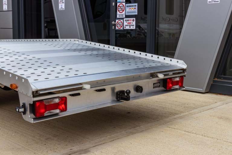 ALUMINIUM RECOVERY TRUCK BODY AMS E-BODY BEAVERTAIL CAR TRANSPORTER