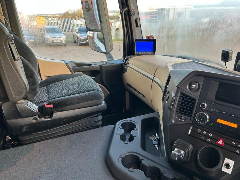 MERCEDES ACTROS 2532 *EURO 6* 26 TONNE CURTAINSIDE 2019 – BV19 JXK