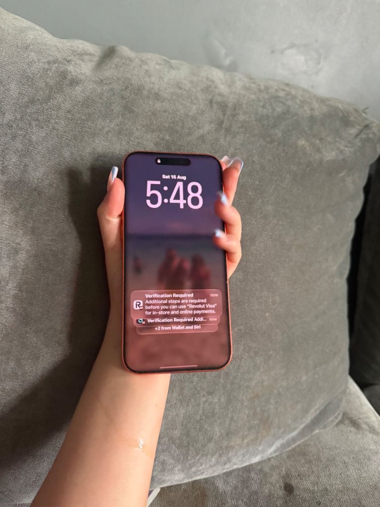 Apple iPhone 17 pro max  – Orange, As Good As New