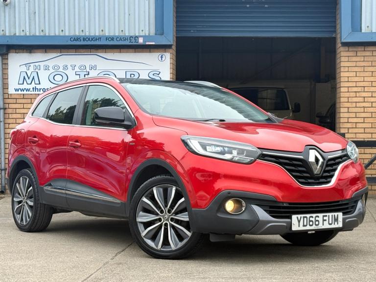 ** GREAT SPEC ** 2016 Renault Kadjar 1.6 dCi Signature S Nav 5 dr ** £35 TAX **