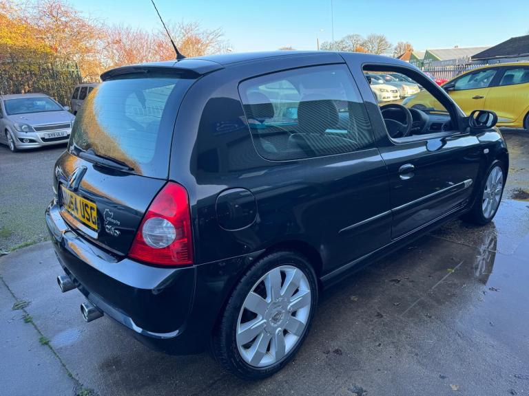 2005 Renault Clio 2.0 16V RenaultSport 182 3dr / LOW MILEAGE / FULL HISTORY